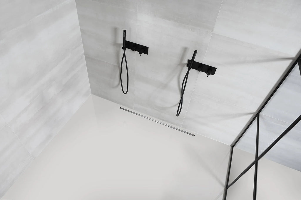 8 tips voor een goede waterafvoer badkamers met een inloopdouche